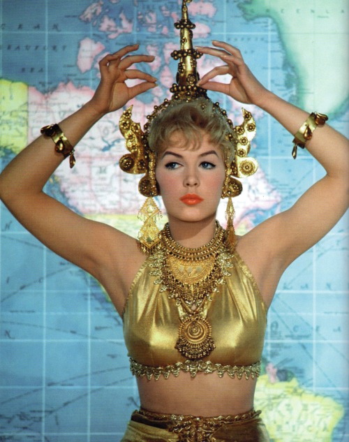 gameraboy1:Stella Stevens https://painted-face.com/