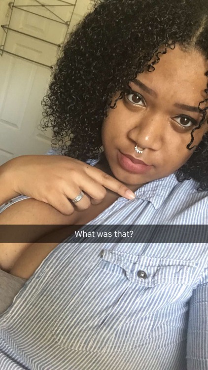 pinkrosehippy:  In the mist of me arguing with white people on Facebook and deleting all my white friends who insisted on defending police officers, I found enough energy to get cute.