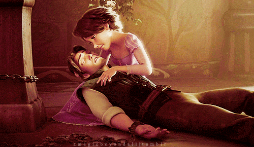 jxvhyfxndosx:   llamenme infantil pero amo esta pelicula :C 