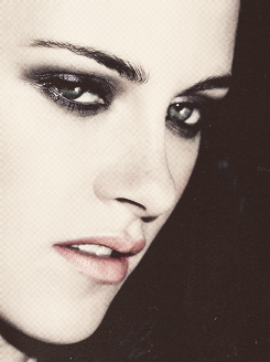 thebeautyinwhite:   kristen stewart + quotes. 