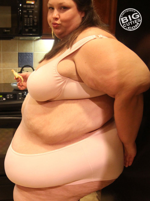 morbidlyhopeless: Your fat slob wife, caught in the act. Looks like her diet’s going so well, she th