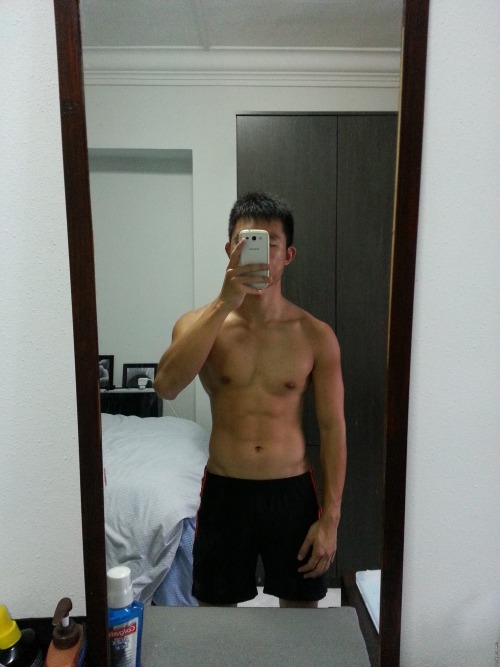 ohwowwild: SG boy on Cam4!User ID: bengj90Born: 1990I think I know who he is ;)Follow: ohwoww