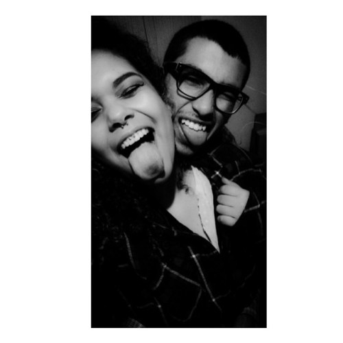 aleafaraicnem:  Feliz aniversário meu príncipe, eu perdi a conta de quantas vezes já disse isso hoje kkkk mas vale sempre ressaltar, muito obrigada por estar sempre do meu lado e principalmente aturando os meus dramas, estou muito feliz de ter sido