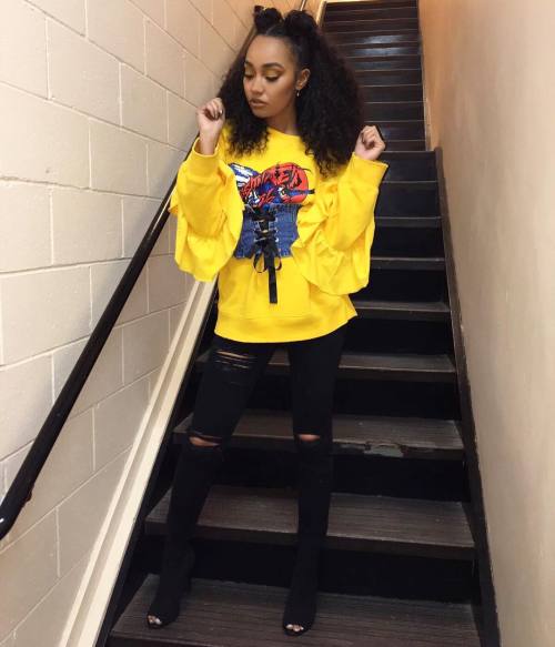 littlemixalways:leighannepinnock: It was a Yellow day today..