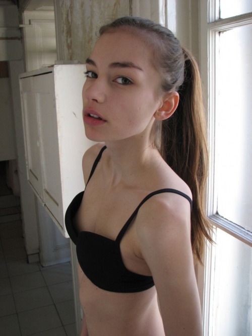 celebtrek:  Ezter Boldov