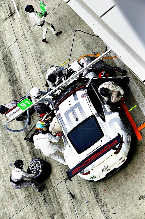 world-endurance-championship:  Porsche 