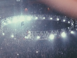 ther3cklesskid:  drake live @ ericsson globe,