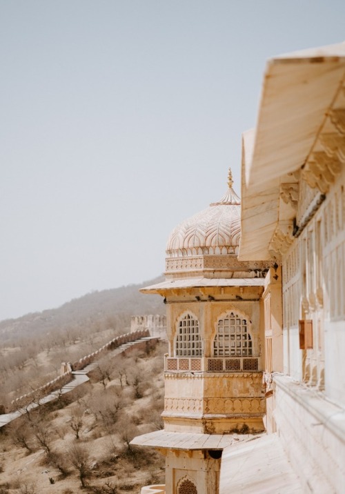 Amber Palace, Jaipur, India by Anne Spratt