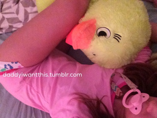 daddyiwantthis:  Daddy bought me a giant ducky! He’s so big and fluffy I just love him.   Pink adult baby onesie & paci made with love by @onesiesdownunder  Use “daddyiwantthis” so they know I sent you & you get a discount 