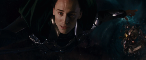 Really, I Shouldn't Get Obsessed With Thor, Loki And Shit, When I Have So BIG Tests Tomorrow.... But,