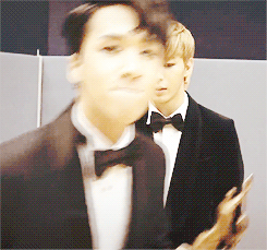 Movedtolovelybin-Deactivated201:  Hongbin’s English Forever Melting My Heart. ♥