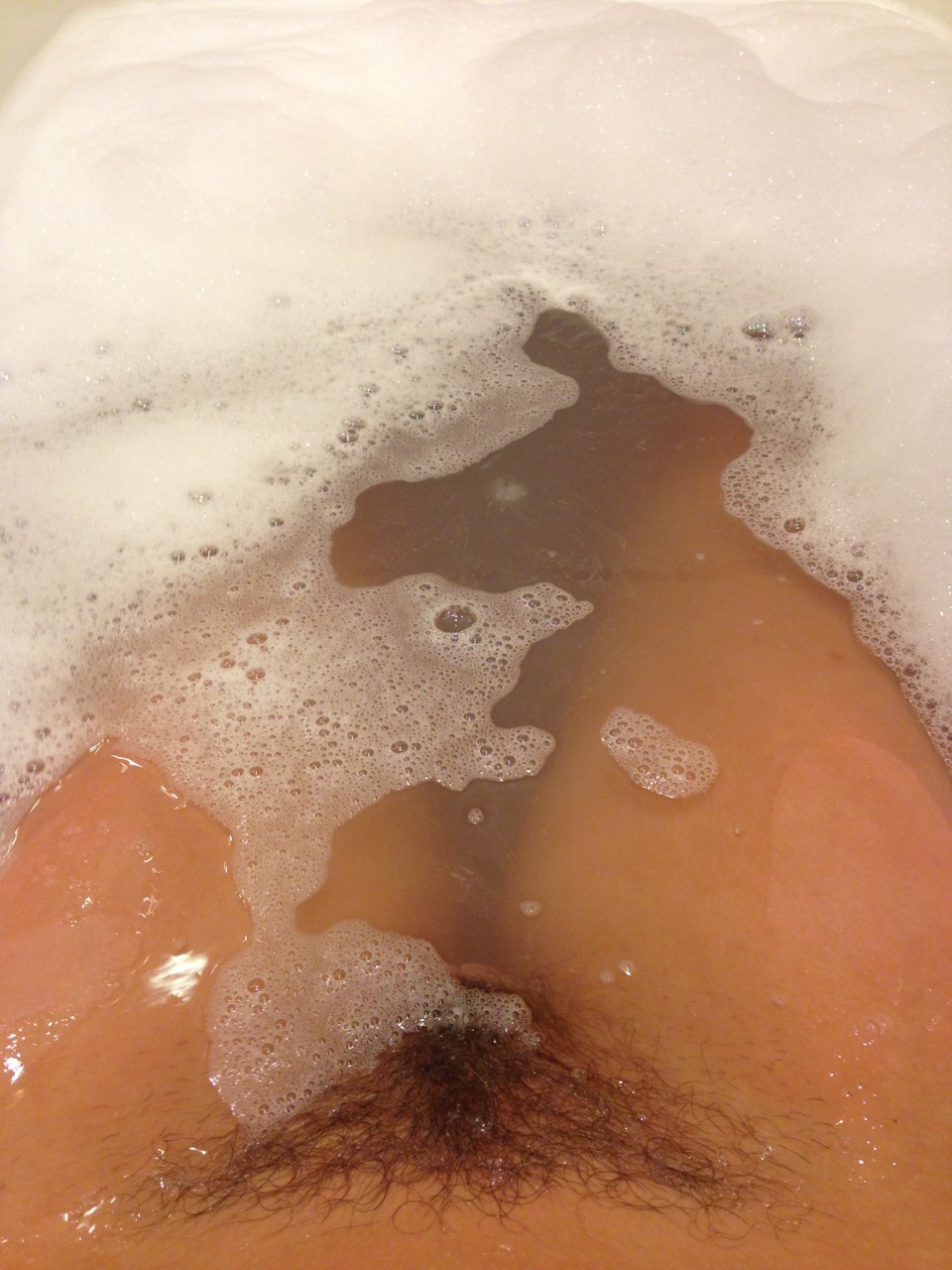 missdanidaniels:  Bath time to play time. #vegas