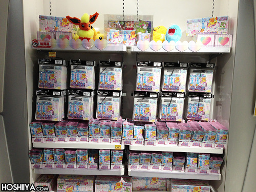 Pokemon Pokekyun cards were released across Japan yesterday! This series of features 32 extremely cu