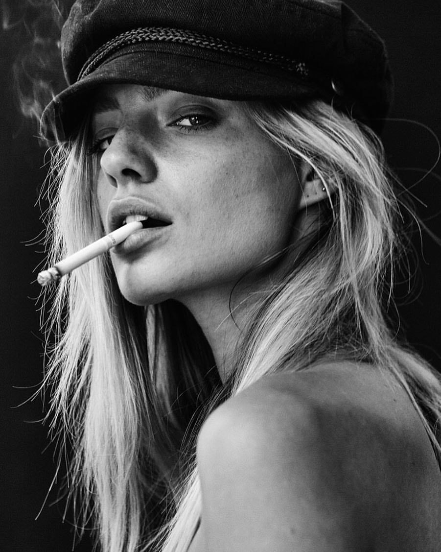 Tantriclens - Choices of a Female Photographer