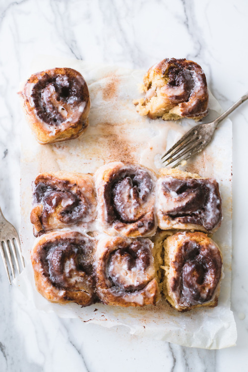 30 Minute Easy Vegan Cinnamon RollsVegan Cinnamon Rolls (GF)Cinnamon Rolls (GF/NF/SF)Vegan Cinnamon 