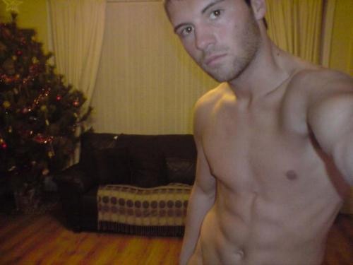 cameraphoneguys:  SexyReblog Follow, reblog and submit!!Cameraphoneguys.tumblr.comCameraphoneguys14@gmail.comKik & snapchat @ cameraphoneguys