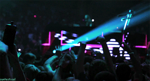 tumblr_mjnquugNaY1s528clo1_500.gifv