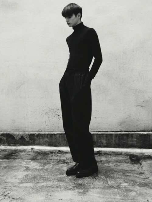 a-state-of-bliss:  Fiasco #23 - Alexander Ferrario by Lea Colombo 