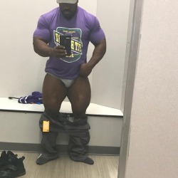 Kyle Etienne - He Sacrificed Being Able To Ever Easily Buy Pants For Legs Like That,