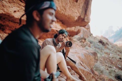 natalieallenco:Backpacking the Little Colorado River gorge.