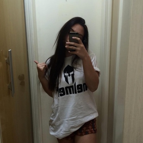 http://streetgrl.tumblr.com/post/159799040987