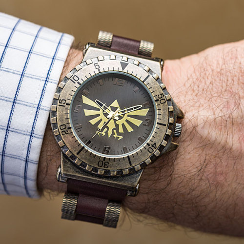 geekymerch: Check out this Legend of Zelda Leather Watch! 