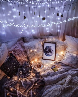 cozyinautumn:  • sleep • t i g h t •