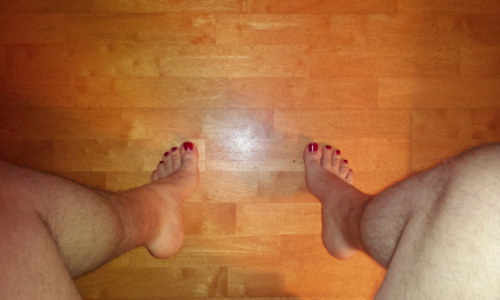 toeshoseandshemales:Me