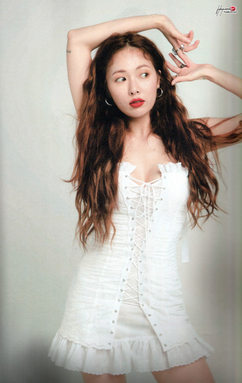 fyhyunah:Hyuna ‘Following’ Scans © fyhyunah @ tumblr