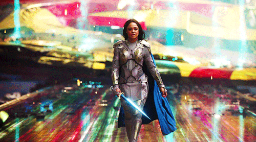 zacharylevis:Revengers entrances in Thor: Ragnarok’s “Bridge Battle” scene