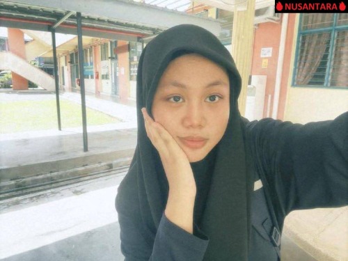 BUDAK SEKOLAH TETEK BESAR 🤤🤤