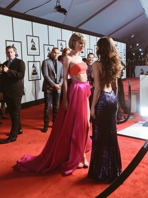 selgomez-news: @ItsNatalieEdgar: Biffles ❤️ #GRAMMYs