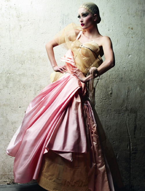 Les Incroyables — John Galliano, Woman's evening dress (Worn by