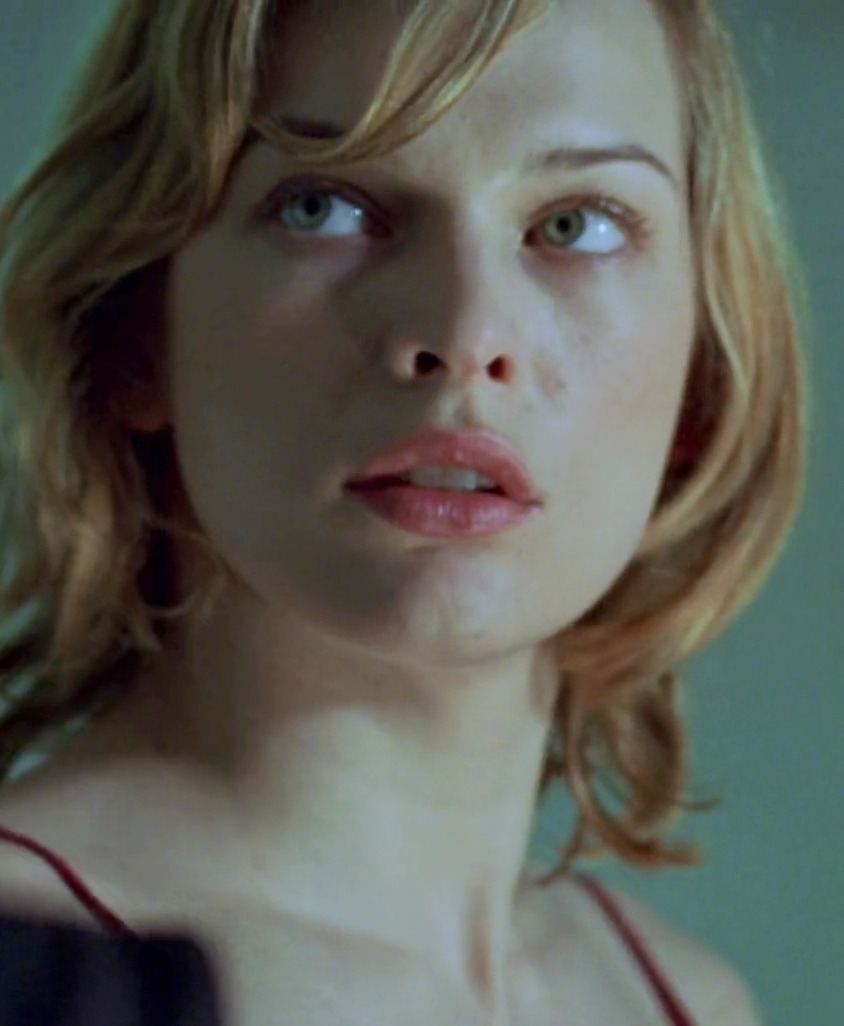 mafiamillajovovich:  Resident Evil 2002 