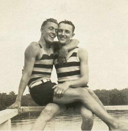 beautilation:   kawaiinchesters:  really old vintage photos of homosexual couples   People having a good time back in the day.   This is so neat, I seriously love this :)