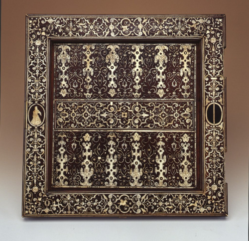 Backgammon and Chess Board, 1590. Plum wood, invory inlay, painted in indian ink. Southern Germany. 