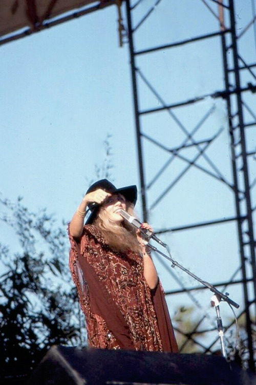 stevie-nicks-daily: Stevie photographed during the ‘Rumours Tour’ in Santa Barbara, CA.