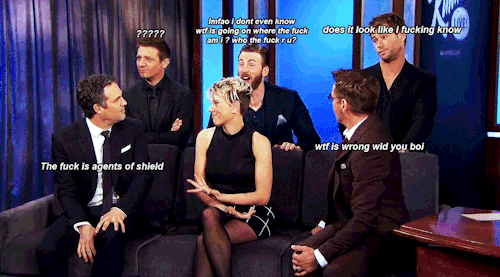 chrishemswortth: so these assholes all looked psyched to join the silver screen lol poor Clark
