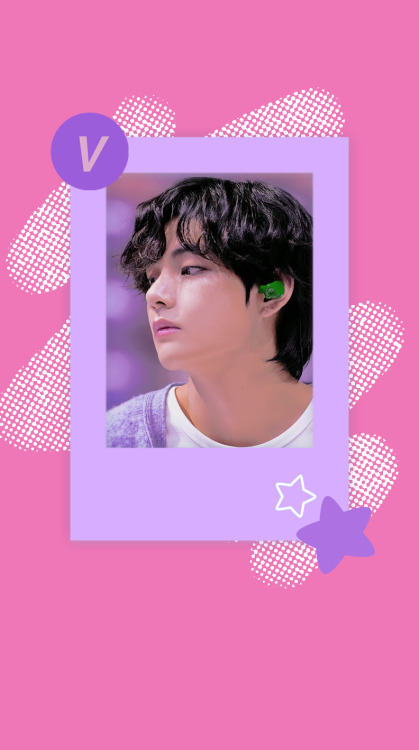 taehyung polaroid wallpapersfeel free to use…photos:  NUNA Vresources linked belowphotos: 1, 2, 3pol