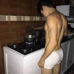 twinkyandhorny:  .