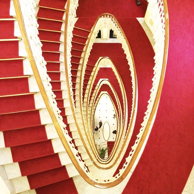 nevver:  Up the down staircase, Michael Koller 