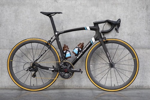 eastsidepatina: AG2R - Mondiale’s new ride