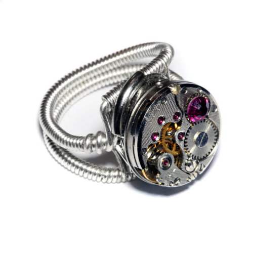 lesstalkmoreillustration: Steampunk Watch Movement Rings By CatherinetteRings On Etsy   *More Things & Stuff   