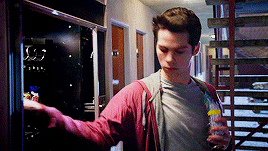 prettiestcaptain:  Stiles “no gods, no kings, no masters” Stilinski 