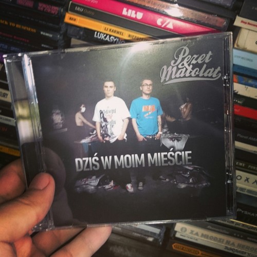 4 powyższe płyty pochodzą z Preorder.pl, nówki sztuki ;) Rap Najlepszej Marki Vol.2 w wersji deluxe-