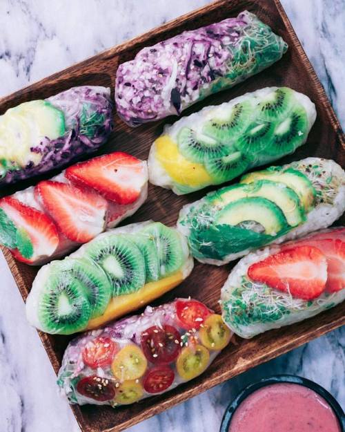 radiantplantlife: Rice paper rollin’ on this hot day Sticky coconut rice + sliced fruits and v