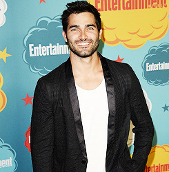  Ten Wolf Cast - EW’s Annual Comic con Celebaration 