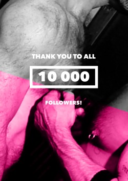 The Nipple Pigs blog has now 10,000 followers!