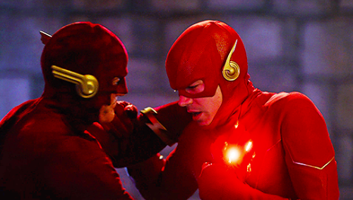 THE FLASH - 6.09 CRISIS ON INFINITE EARTHS, PT III1920x1088 | .jpg | logofree | 2,176 screencaps | s