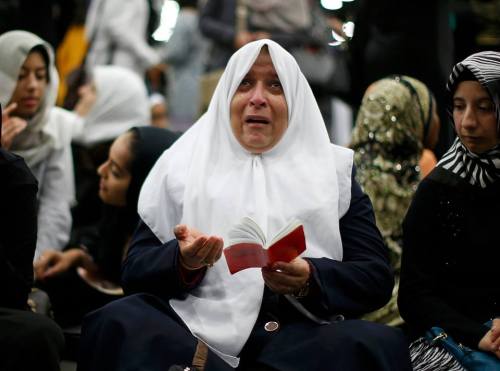 sahara-prince:  Pictures Of Muhammad Ali’s Funeral Just Now  May God Rest This Legend’s Soul In Peace. 